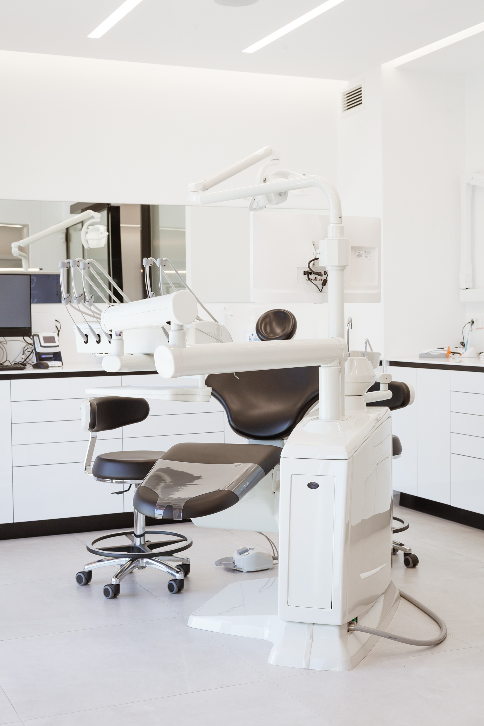 Valanto Aivazi Dental Clinic - Space